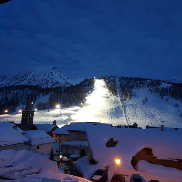 Chalet Plein Sud Монженевр Экстерьер фото