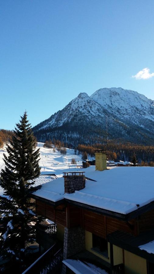 Chalet Plein Sud Монженевр Экстерьер фото